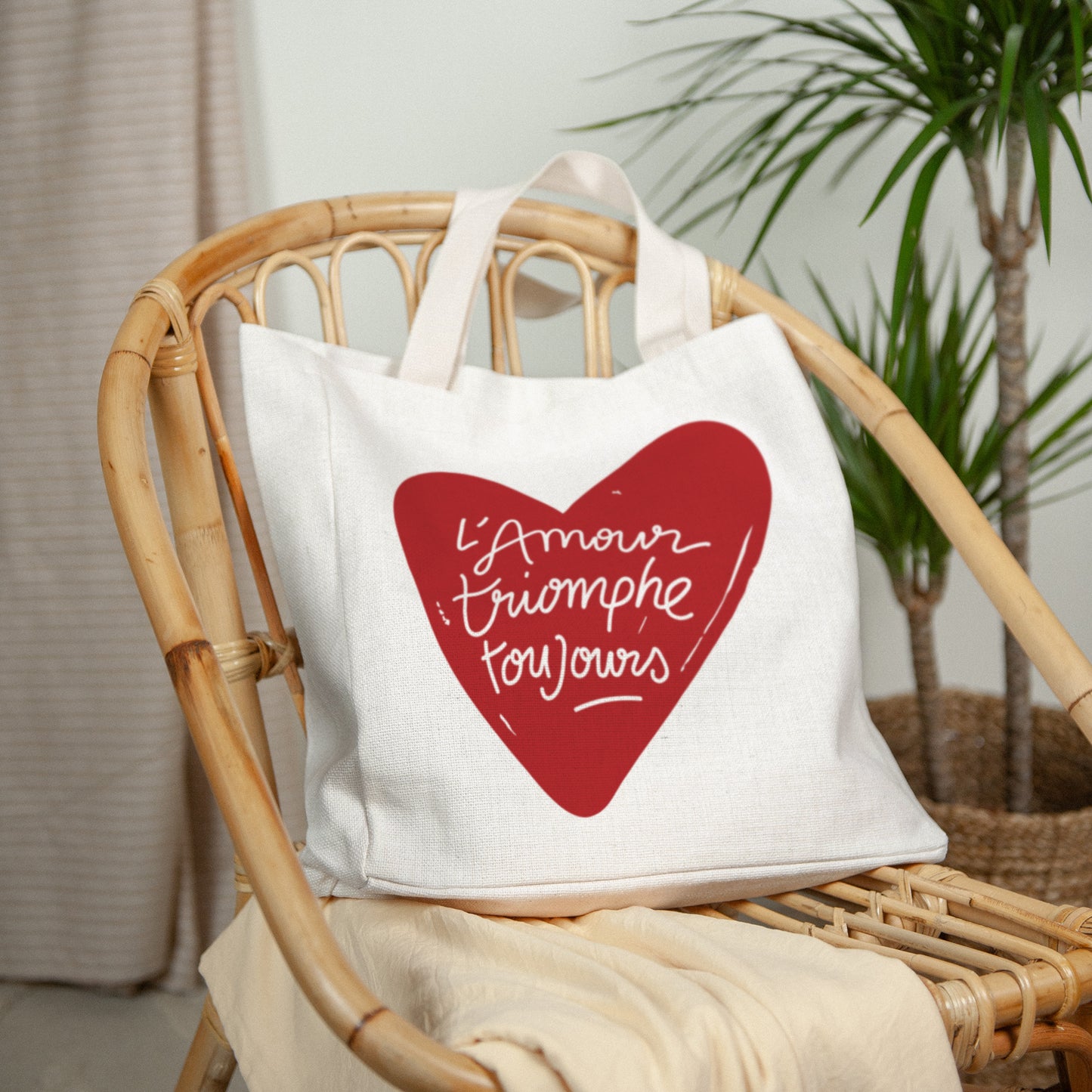 Tote bag Anse en toile L'Amour Triomphe Toujours photo N° 2