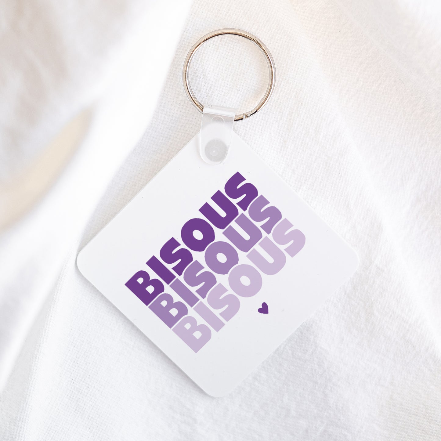 Porte-clés Carré Bisous en Cascade Violet photo N° 1